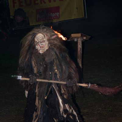 Perchtenlauf am Christbaumhof Eder – Bild 3 von 20